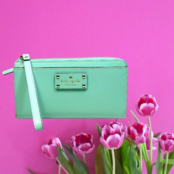 Kate Spade Large Mint Layton Wellesley Wristlet Wallet ♠ Style: WLRU1779 - Picture 1 of 16